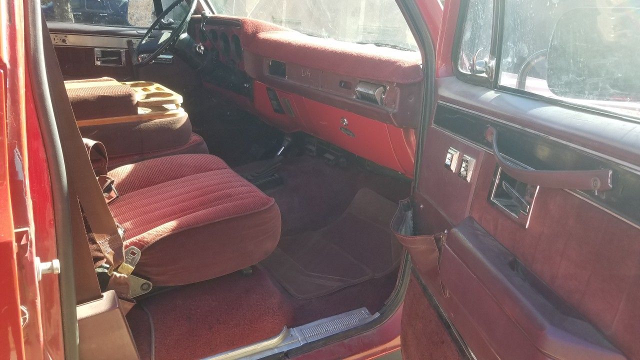 1986 GMC Suburban