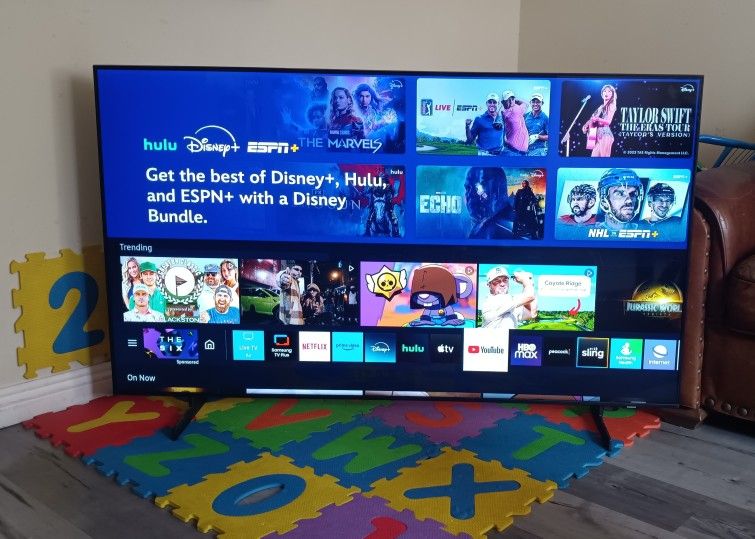 SMART TV 65" INCHES SAMSUNG 4K UHD 2023