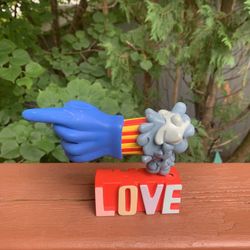 Vintage Beatles Yellow Submarine “ Love And Glove “ Action Figure 