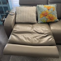 Recliner  Loveseat 