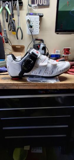 Women's Cycling Shoes- Scattante sz 39