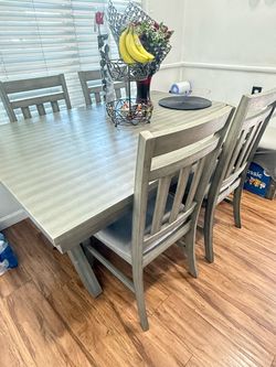 Dining Table - 4 chairs