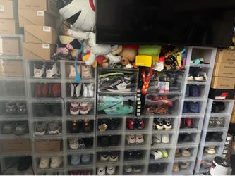 Shoe bin storage