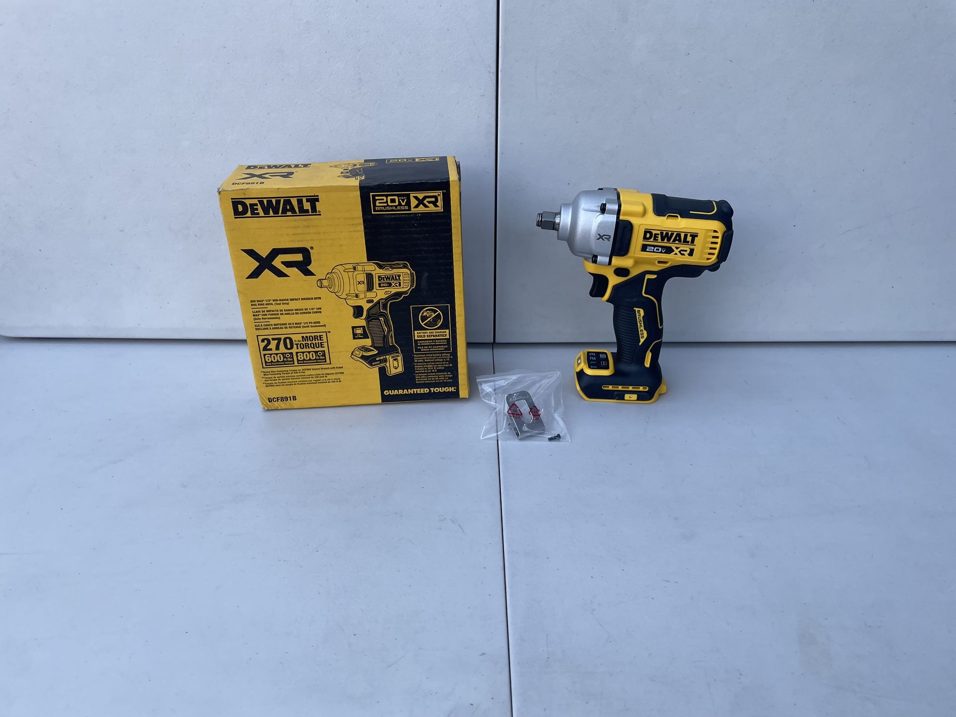 Dewalt 1/2” Mid-Range Impact Wrench With Hog Ring Anvil Model DCF891 (Tool Only)