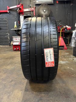 285/30/22 CONTINENTAL CONTACT (1 TIRE ONLY SEMI NEW)
