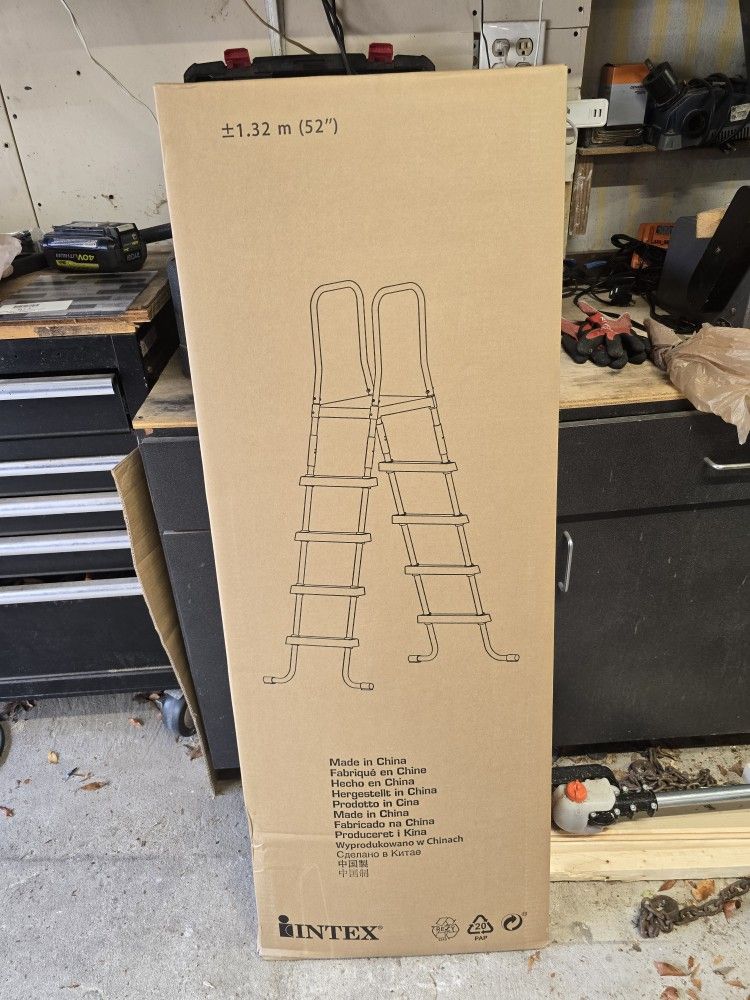 52" Ladder