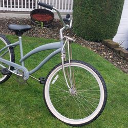 Beach Cruiser Bike