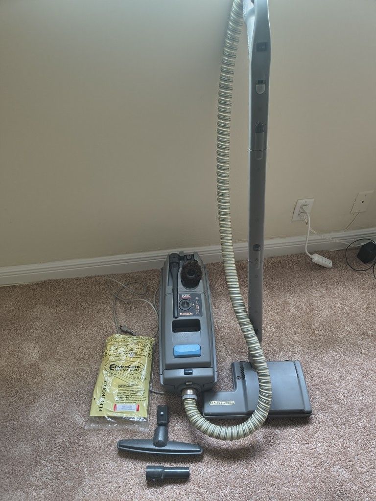 Commercial Vacuum Cleaner