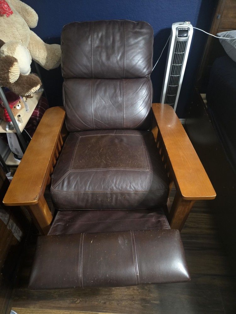 Recliner