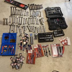 USA TOOLS LOT