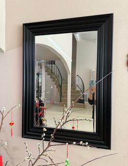 Like New elegance 45"x33" dark Espresso Decorative Mirror
