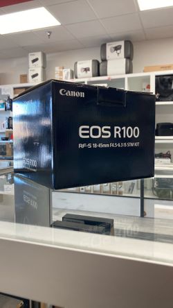 Canon R100 Kit w/ 18-45mm