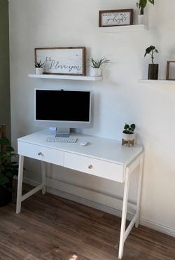 White desk