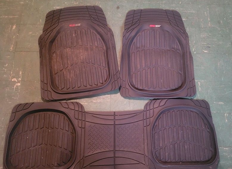 5 Piece Motor Trend Black Rubber Car Mats 