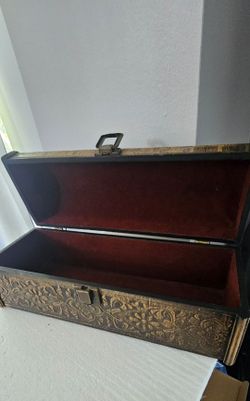 Asian Oriental Carved Wooden Wood