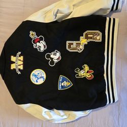 🔥 New Mickey Mouse Varsity Jacket – Size L & XL 🔥