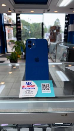 iPhone 12 64 GB unlocked Blue