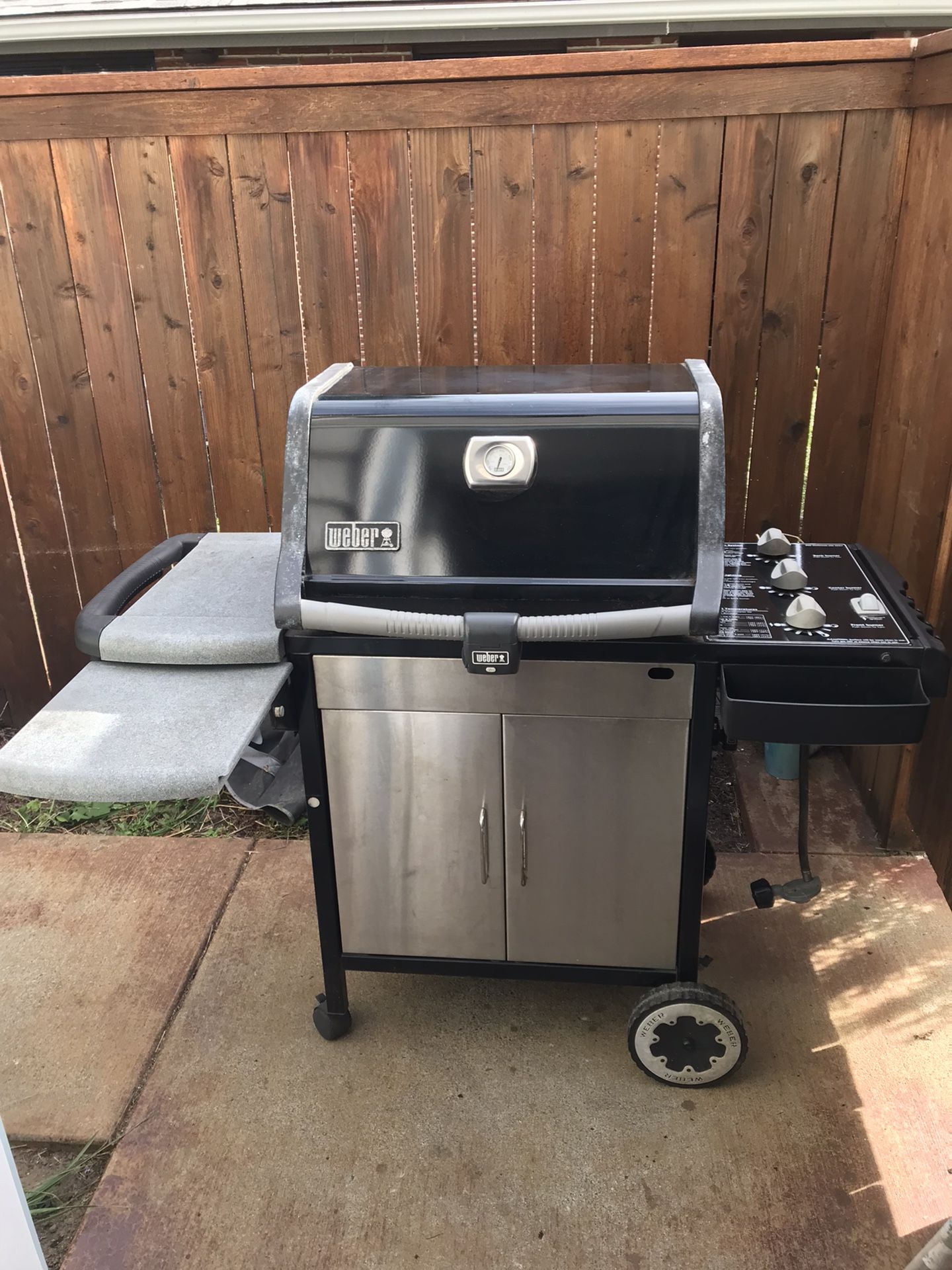 er Genesis Silver Gas Grill, Propane Tank And Utensils, 45 OFF