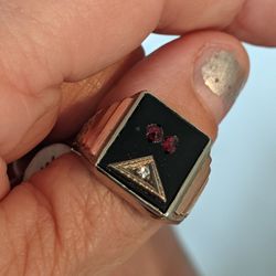 SOLID GOLD DIAMOND AND RUBY WHITE GOLD And ROSE GOLD RING 