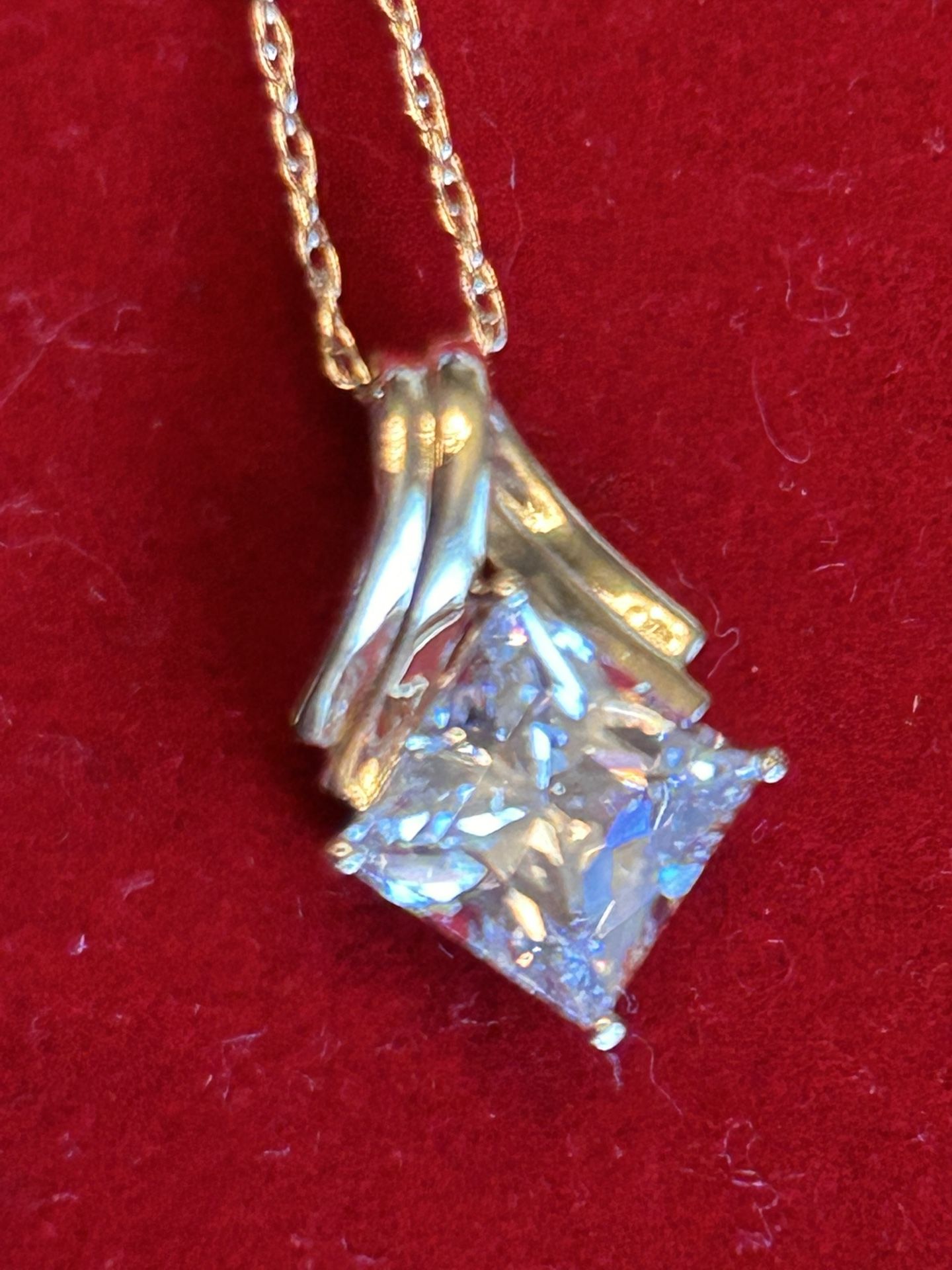 14k Solid Gold With White Sapphire Necklace.