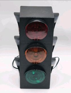 VINTAGE 12" Novelty Traffic Stop Light Flashing Tabletop Wall
