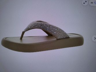 Brand New Nude Sandals Size 6