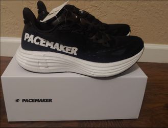 Pacemaker Speed Running Shoes Men's 11 Carbon fiber