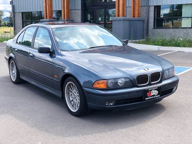 2000 BMW 5 Series