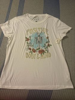 Free State Graphic Tee – Positive Body & Mind