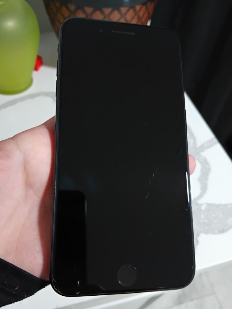 iPhone 7 Plus Unlocked