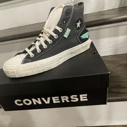 Brand New Chuck Taylor $99.00 Size 10