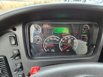 2017 Freightliner M2 106