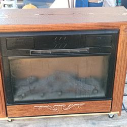 Electric fire place and mantle