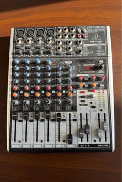 Behringer XENYX X1204USB Premium 12-Input 2/2-Bus Mixer with XENYX Mic Preamps and Compressors, British EQ, 24-Bit Multi-FX Processor and USB/Audio In