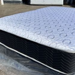 Queen Orthopedic Deluxe Collection Mattress!!