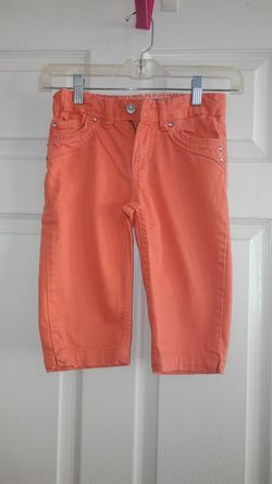 GIRLS SIZE 8 SHORTS (CORAL ORANGE)