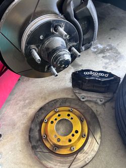 WILWOOD Slotted brake rotors and calipers