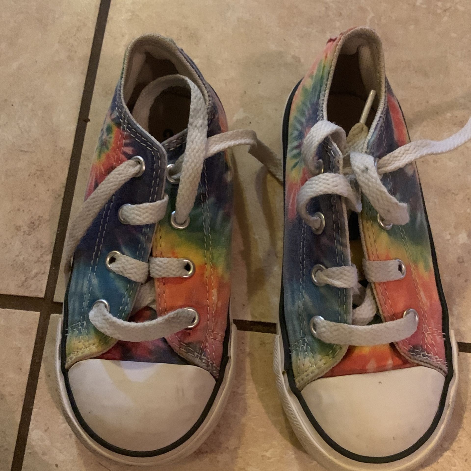 Kid Converse
