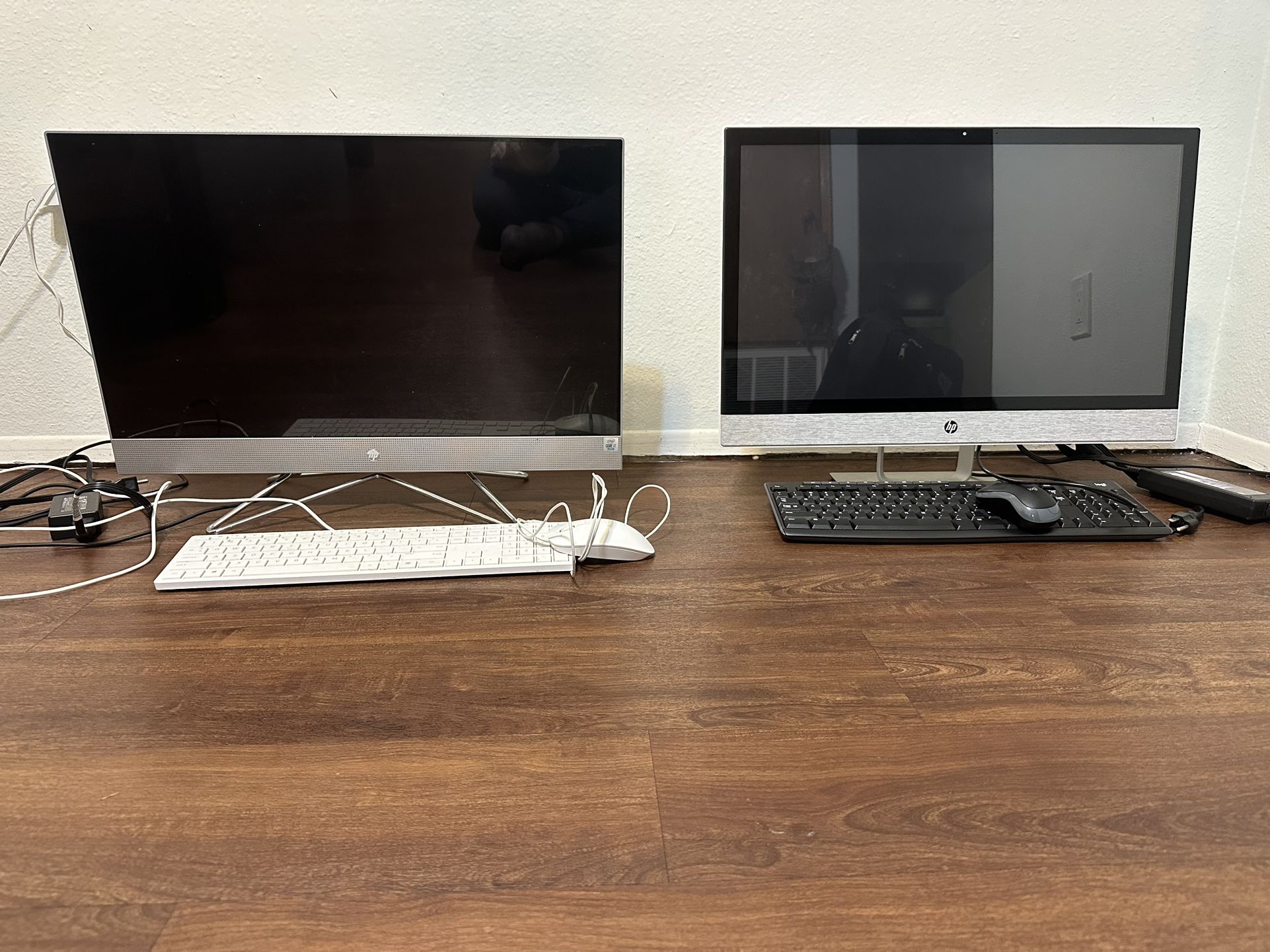 All-in-one PC (2 Available)