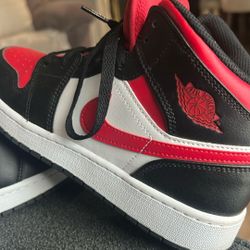 Jordan Shoes Red& Black& White For Youth Woman& Boy 