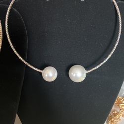 Pearl Choker