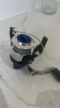 Roddy spinning reel with 20 pound braid