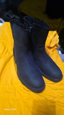 Timberland Leather Winter Boots with Sherpa Lining