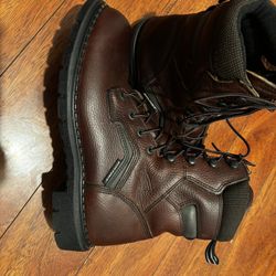 Red Wing DynaForce Boots Men’s 10