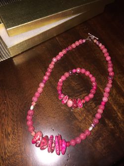 Necklace & bracelet set