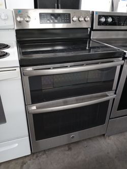GE stainless steel double oven glasstop stove - Free delivery