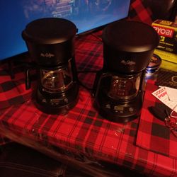 2 Pairs Of Coffee Makers Small Size 