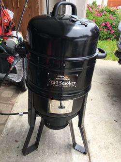 Masterbuilt 7 in outlet 1 smoker and grill