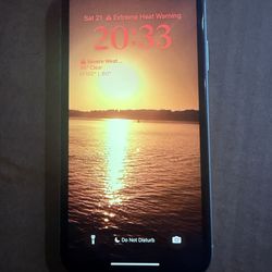 iPhone 11 128gb green color