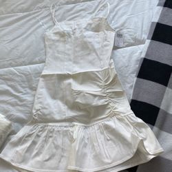 size small white short dress